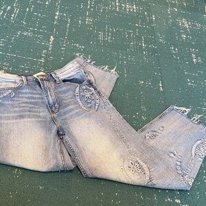 DRIFTWOOD Light Blue Embroidered Cropped Jeans